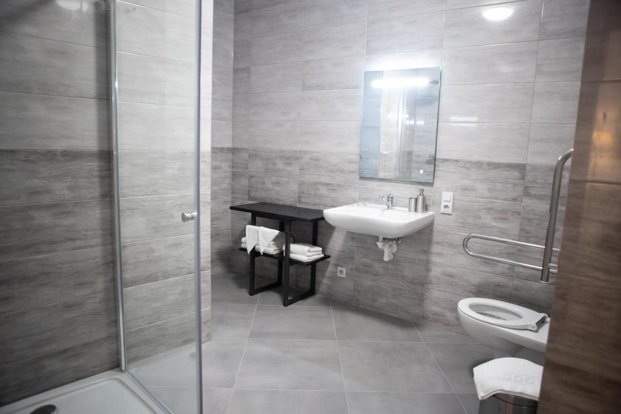 Penzion Dašické sklepy Dasice Exterior foto